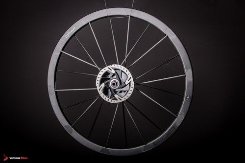 roue jante à pneu ou boyau pour vélo de course