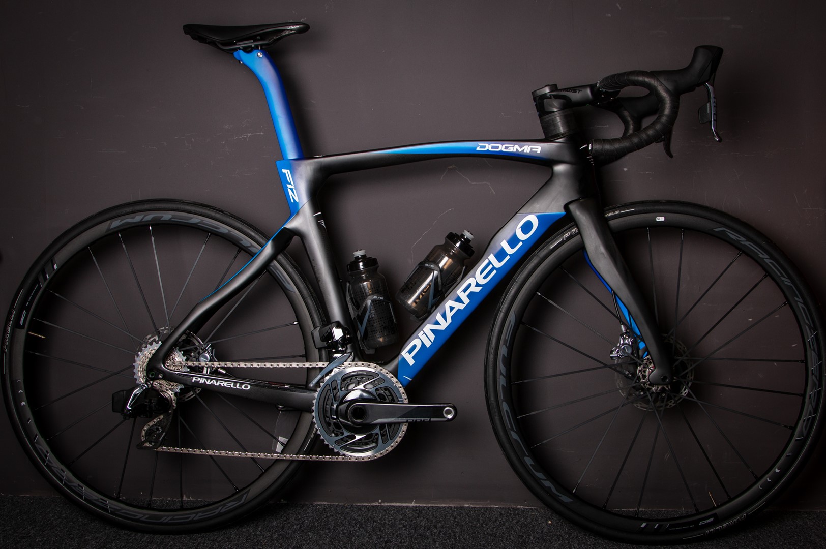 pinarello f12 lightweight wheels